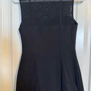 Chic Lululemon Sleeveless top